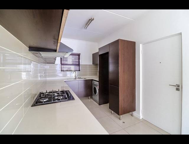 2 BEDROOM PROPERTY TO RENT IN GREENSTONE HILL